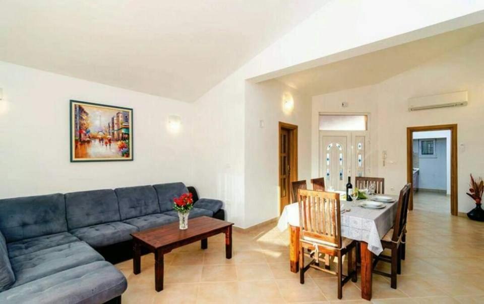 Villa Fabry Ploce  Buitenkant foto